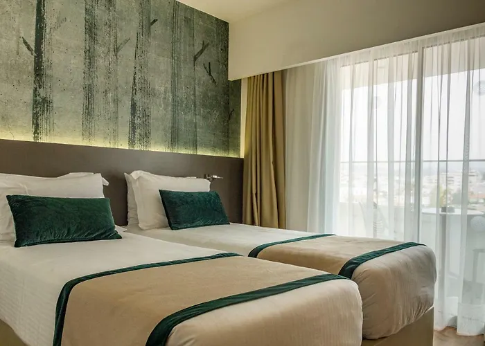 Pefkos City Hotel