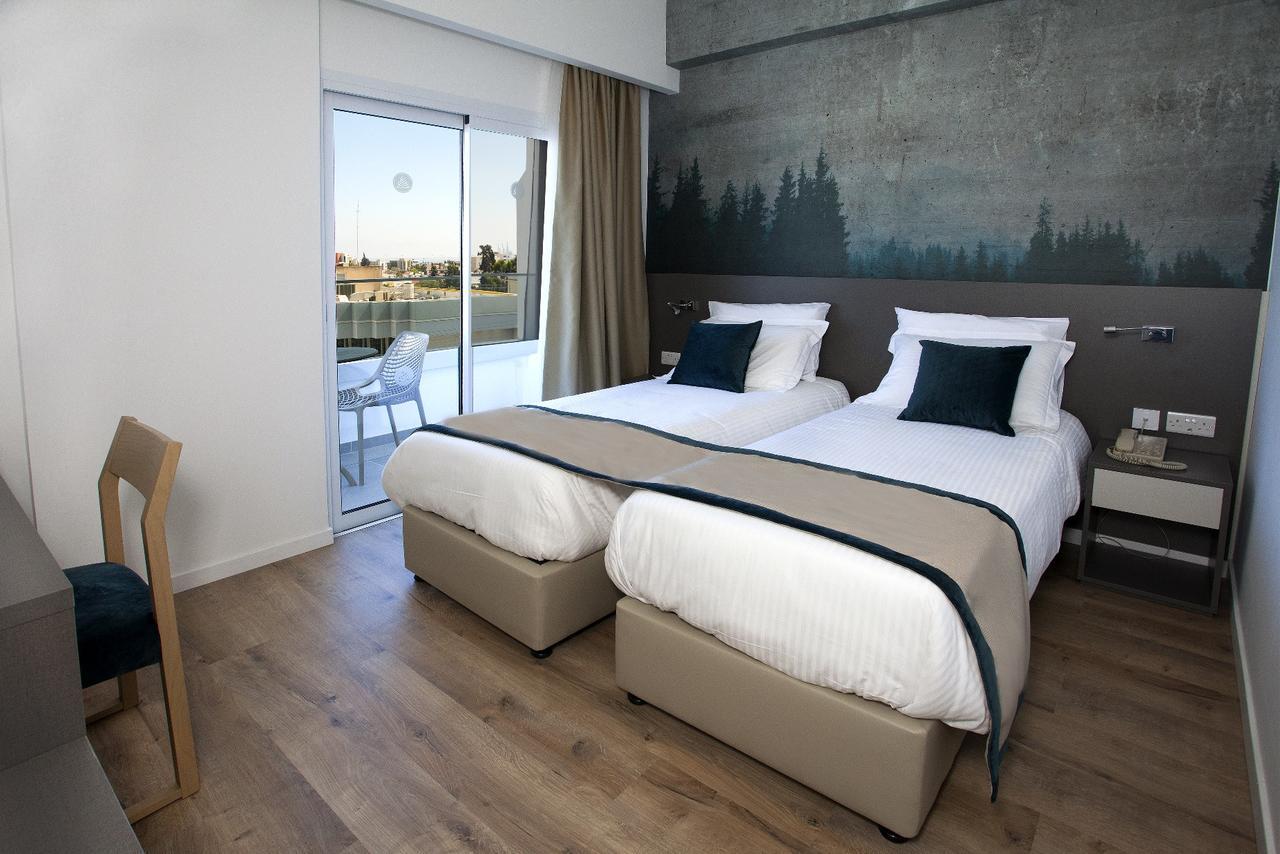 Hotel Pefkos