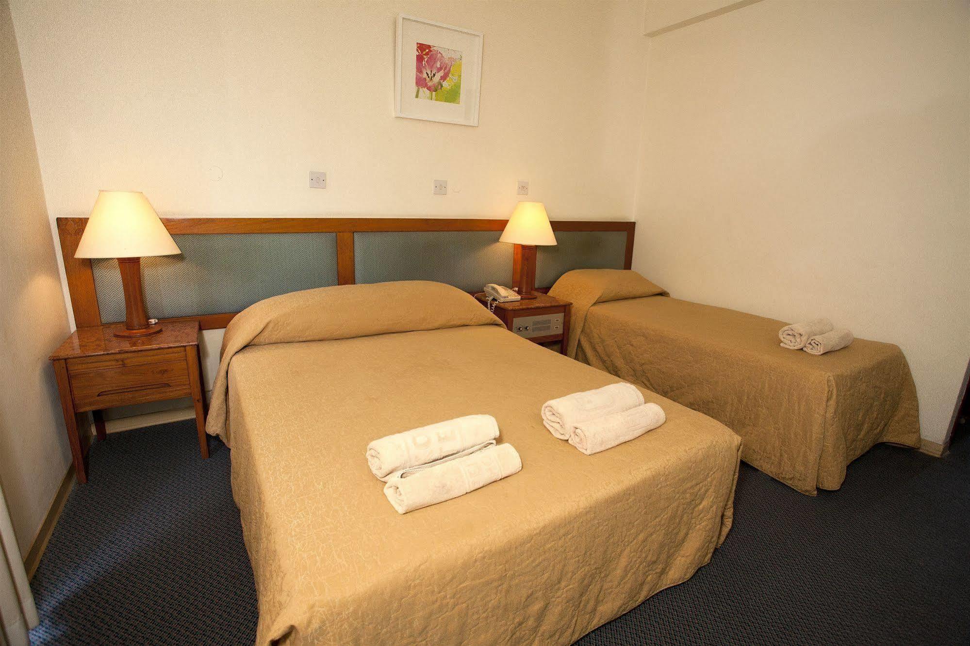 Pefkos Hotel